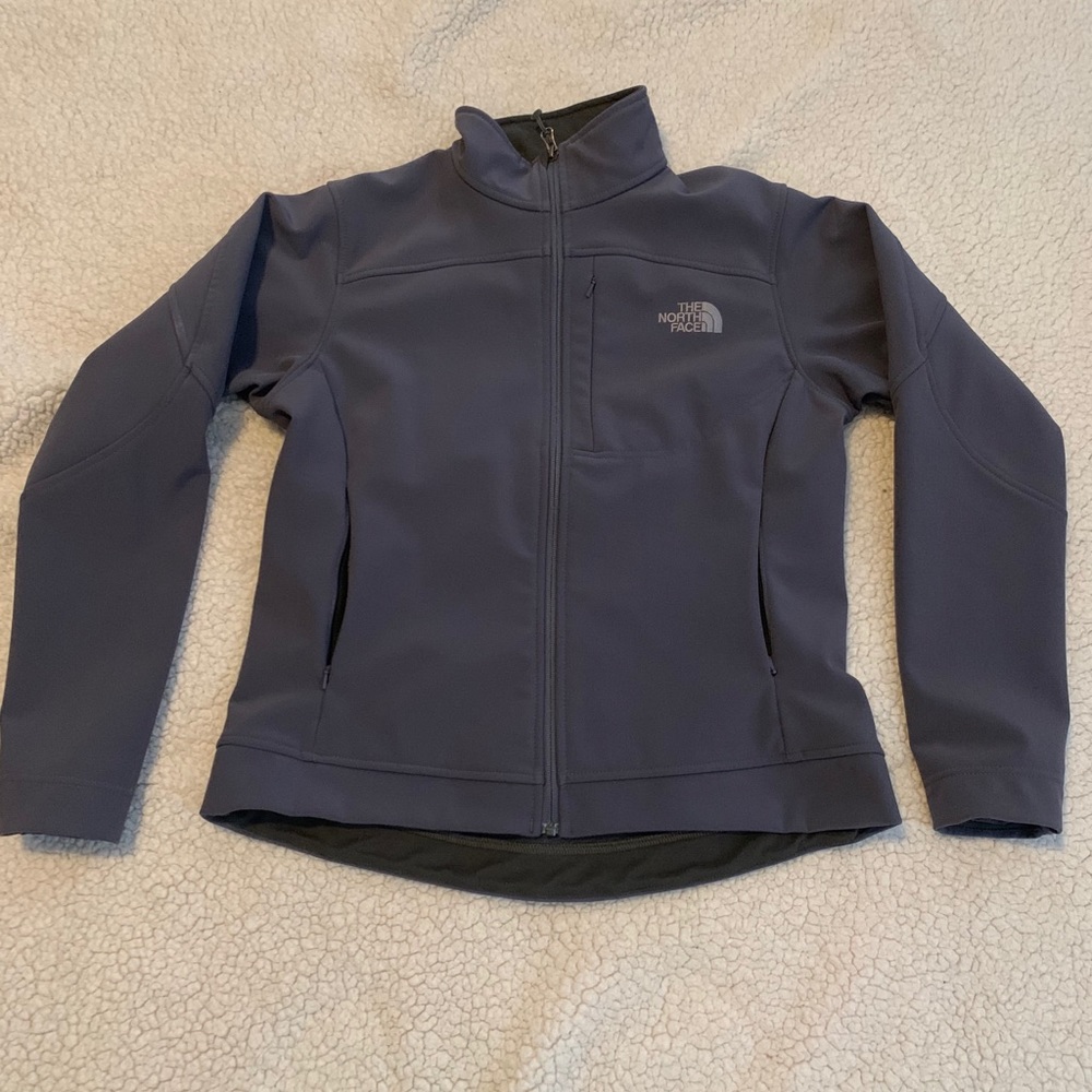 Women’s Medium North Face Fleece Jacket